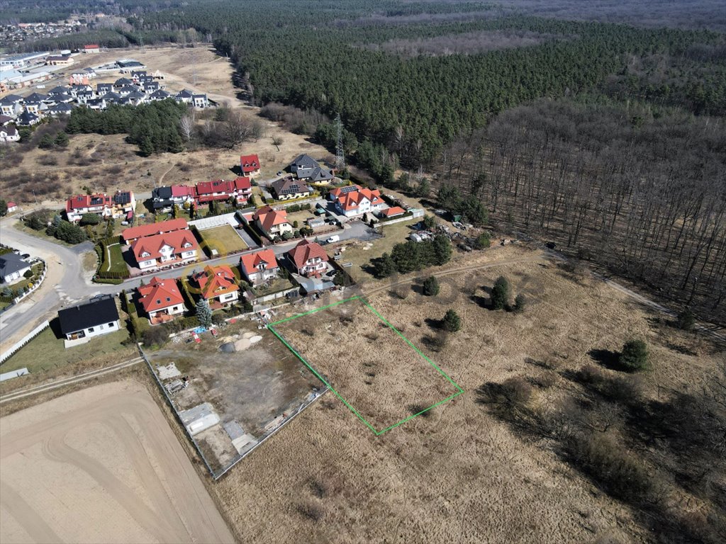 Działka pod zabudowę jednorodzinną w Lesznie - możliwość podziału. Leszno  1 800m2 Foto 1