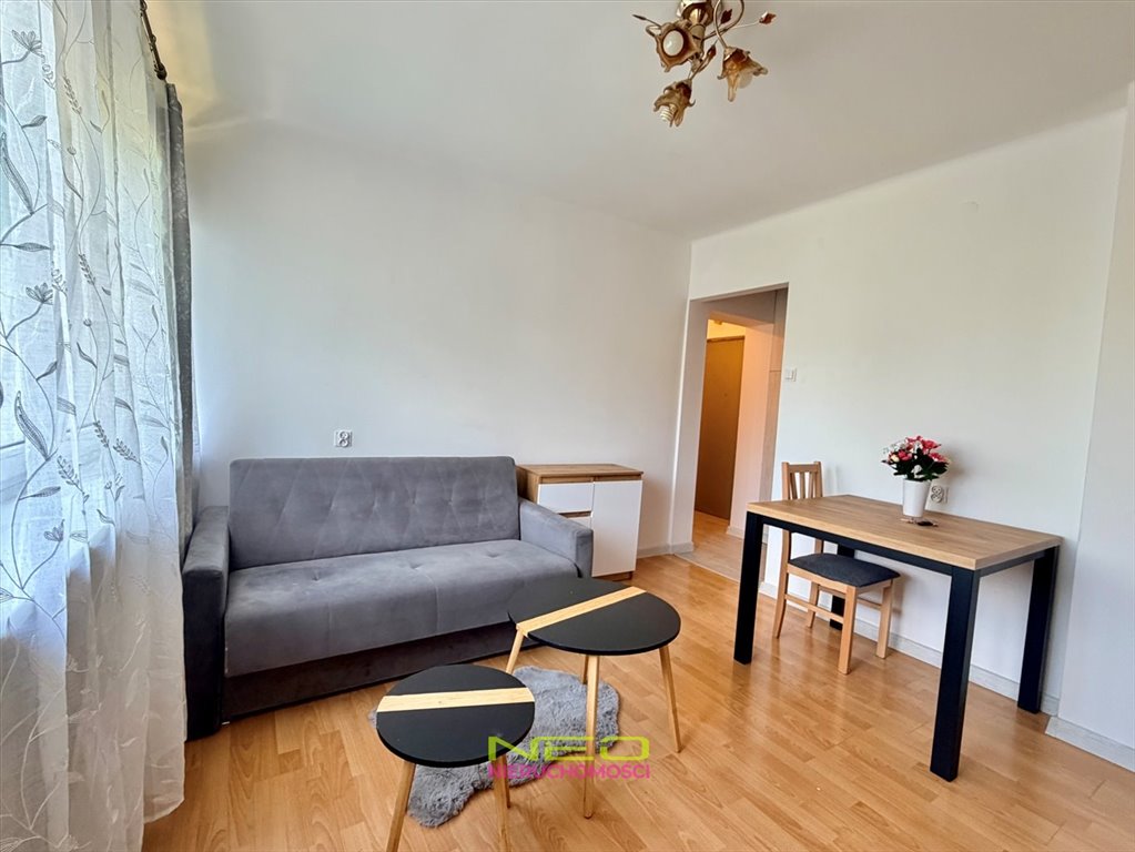Mieszkanie 28 m² - po remoncie - umeblowane - Tysiąclecie Częstochowa, Tysiąclecie  28m2 Foto 1