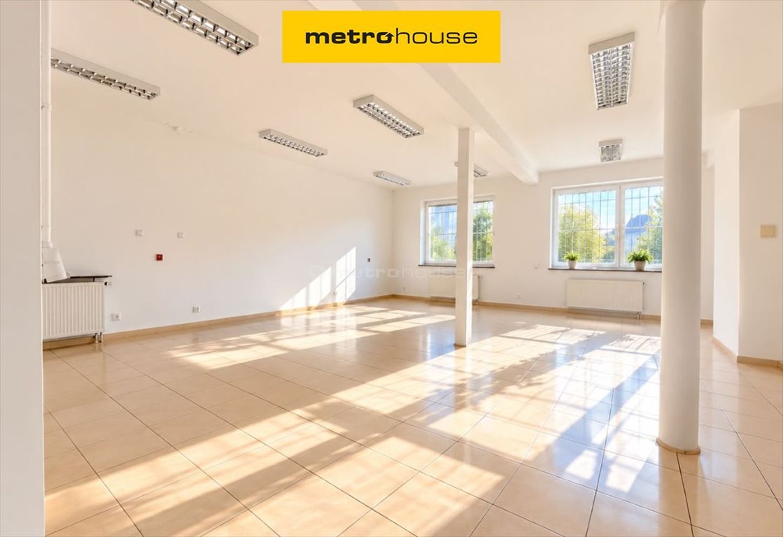 Na wynajem przestronny lokal usługowo-biurowy 195 m² w Warszawie Warszawa, Targówek  195m2 Foto 1