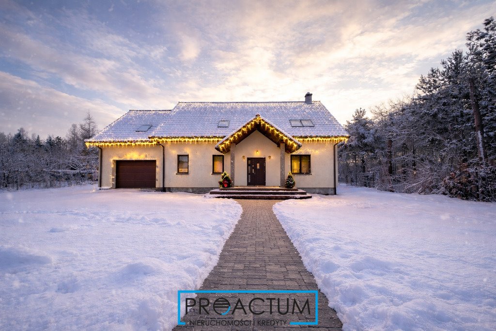 Nowoczesny dom 250 m2 z dużą działką w Czernikowie Czernikowo  250m2 Foto 1