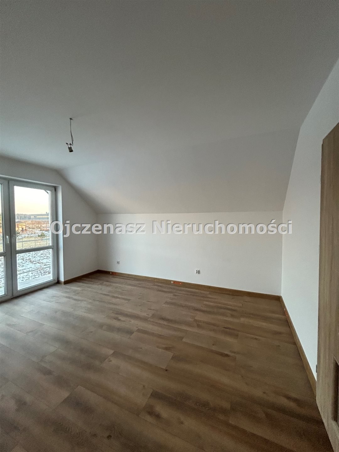 Przestronny dom 138 m2 z dużym ogrodem w Białych Błotach Białe Błota  138m2 Foto 1