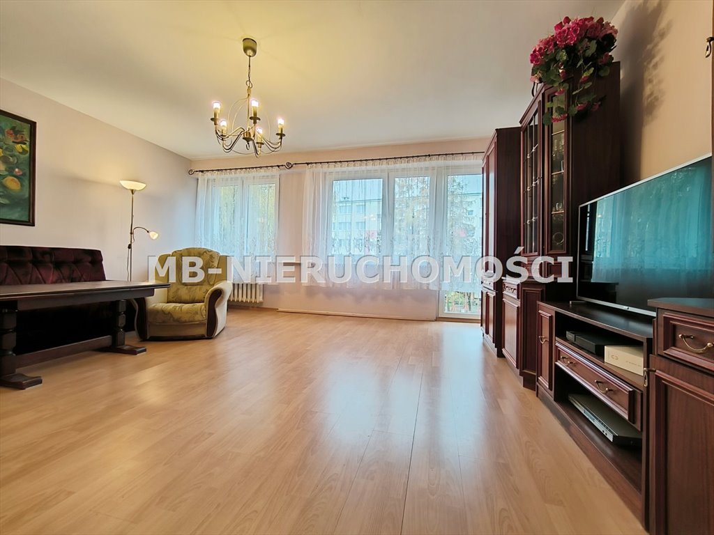 Mieszkanie trzypokojowe na sprzedaż Olsztyn, Kormoran, Dworcowa  58m2 Foto 1