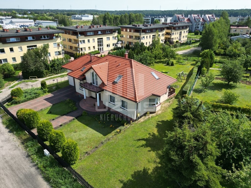 Dom na sprzedaż Starogard Gdański, Marii Curie-Skłodowskiej 72a  251m2 Foto 8