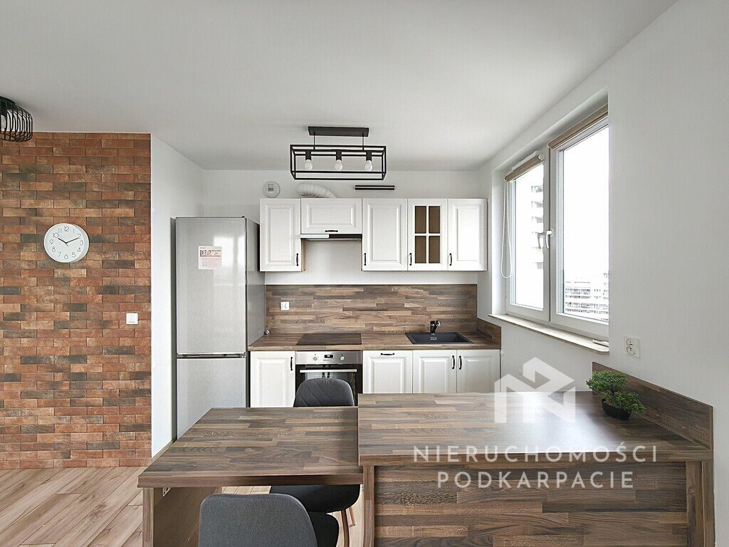 Nowoczesne 3-pokojowe mieszkanie z loggią i panoramicznym widokiem Rzeszów, Lubelska  67m2 Foto 1