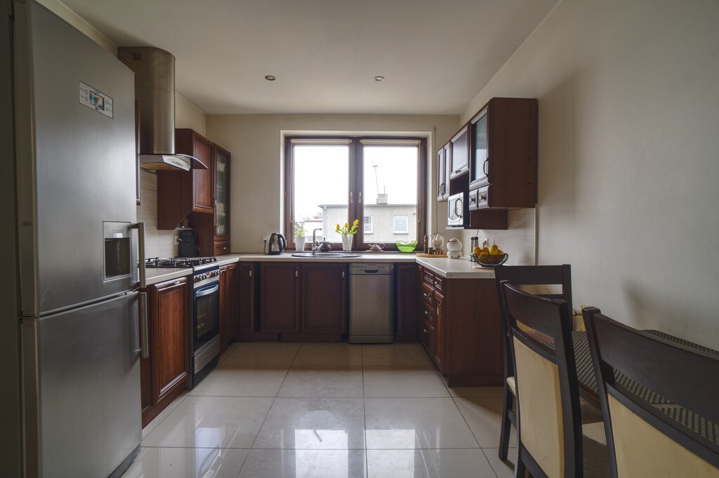 Przestronny dom 140 m² w centrum Wrześni z tarasem Września, Głogowska  140m2 Foto 1