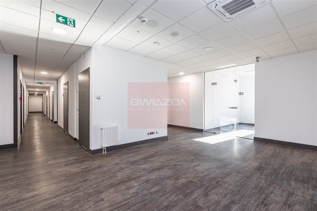 Lokal użytkowy na wynajem Warszawa, Śródmieście  630m2 Foto 4