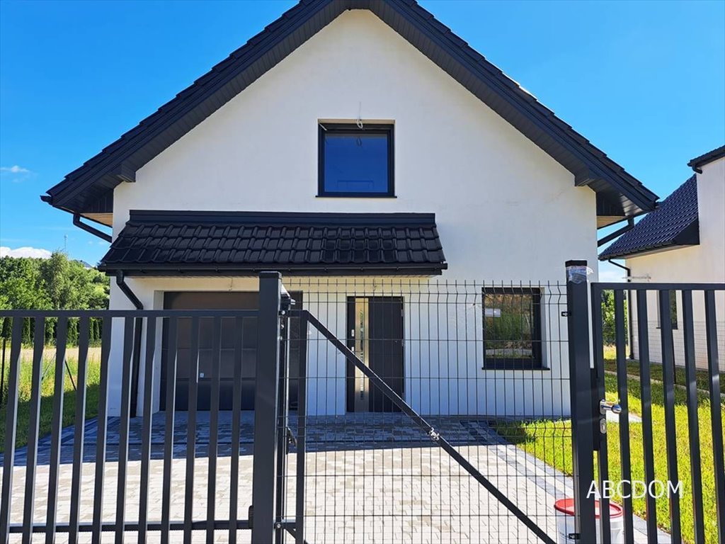 Dom na sprzedaż Masłomiąca, Masłomiąca  145m2 Foto 1