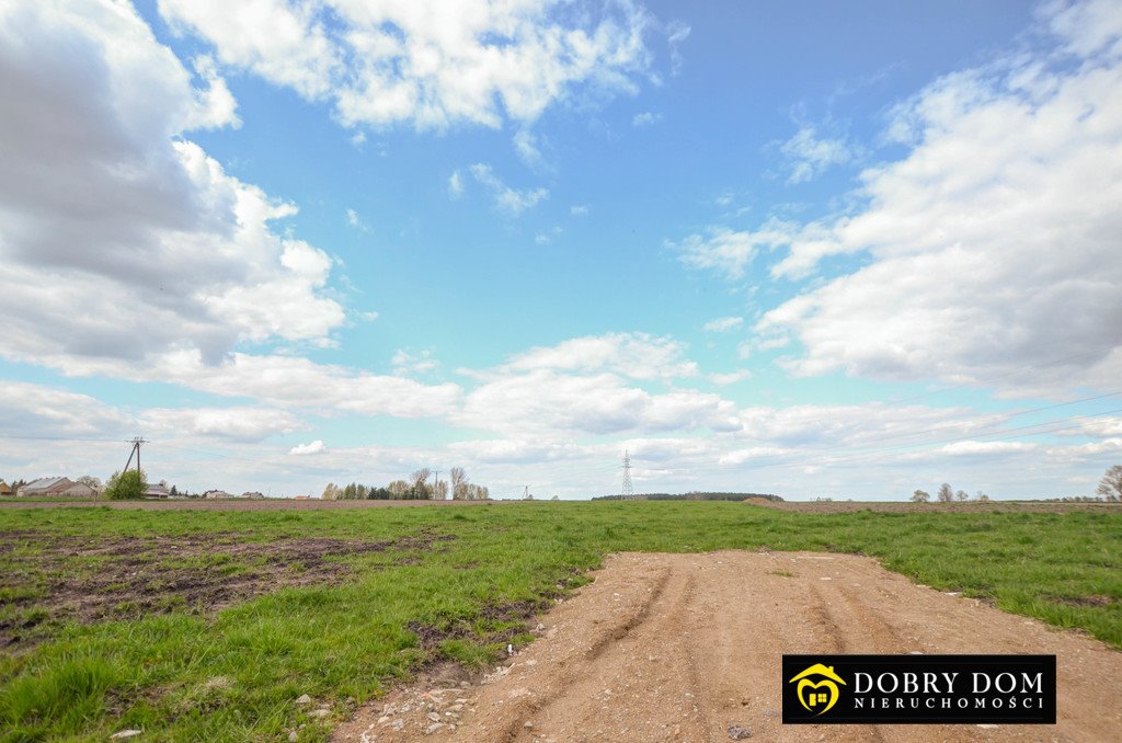 Do sprzedania działka 900 m² z WZ pod dom w Knyszynie Knyszyn  900m2 Foto 1