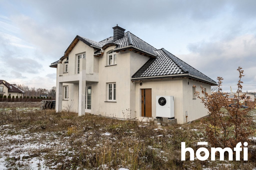 Przestronny dom 150 m² na dużej działce 2200 m² w Szydłowcu Szydłowiec, gen. Józefa Sowińskiego  220m2 Foto 1