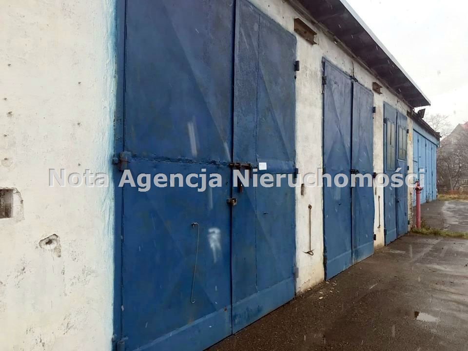Garaż na wynajem Świebodzice, Centrum 79m2 Foto 1 Garaż na wynajem Świebodzice, Centrum 79m2 Foto 1