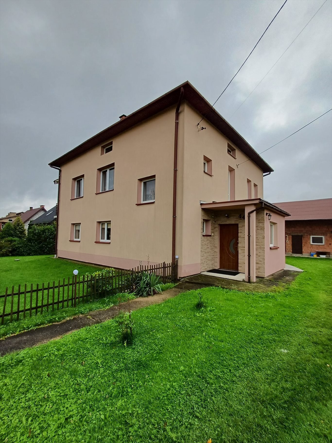 Dom 170 m² z garażem i dużą działką w Dębowcu Dębowiec  170m2 Foto 1