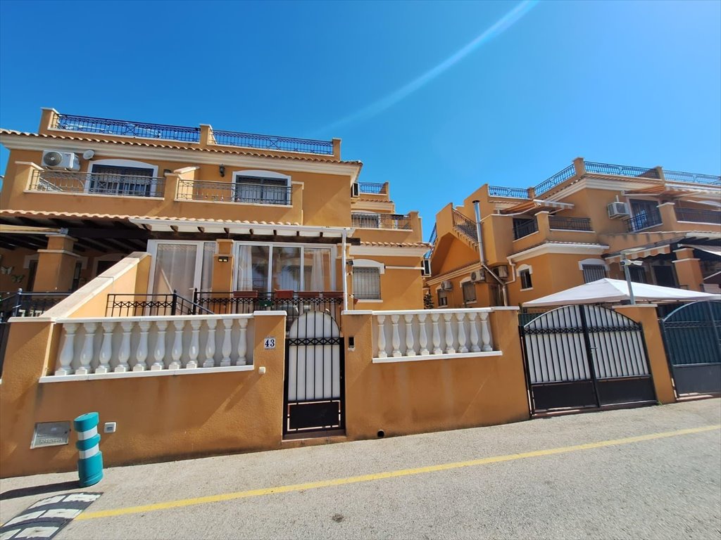 Dwupoziomowe 83 m² w Torrevieja z basenem - zapraszam Hiszpania, Alicante, Costa Blanca  83m2 Foto 1
