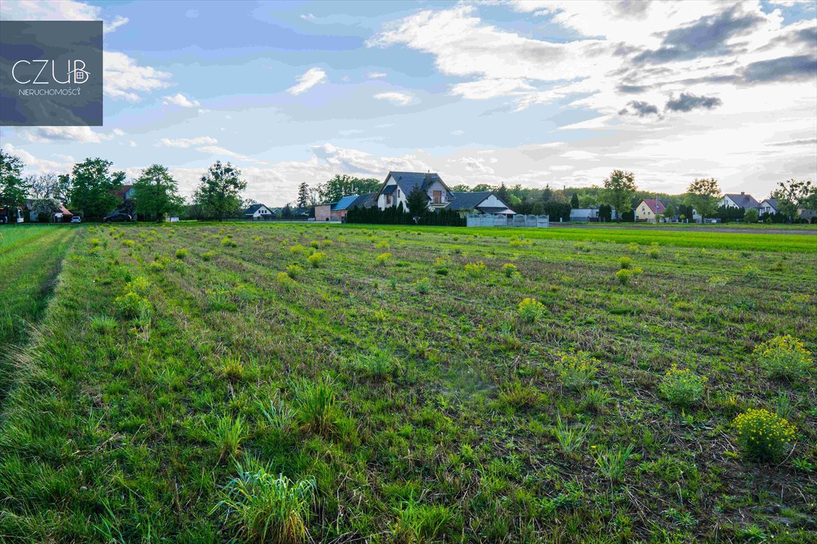 Działka budowlana na sprzedaż Jeziory Małe  734m2 Foto 6