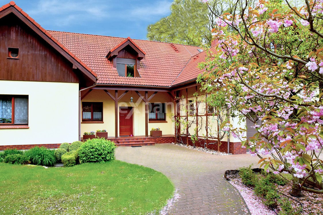 Dom na sprzedaż Jerzykowo  372m2 Foto 1