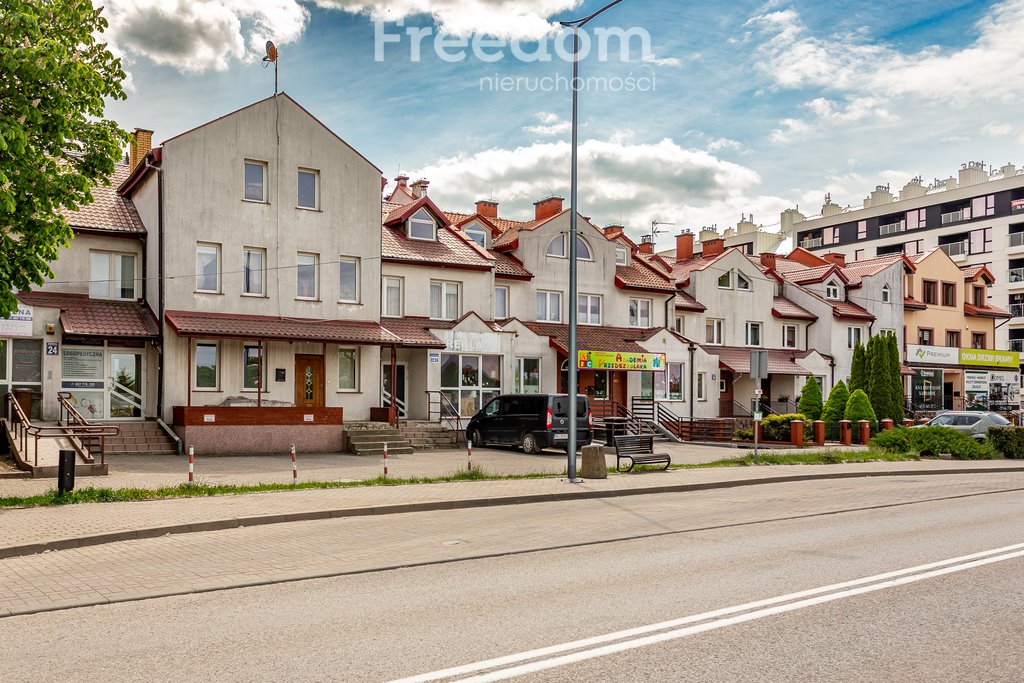 Dom z lokalami usługowymi - potencjał inwestycyjny w Ełku Ełk, Targowa  380m2 Foto 1