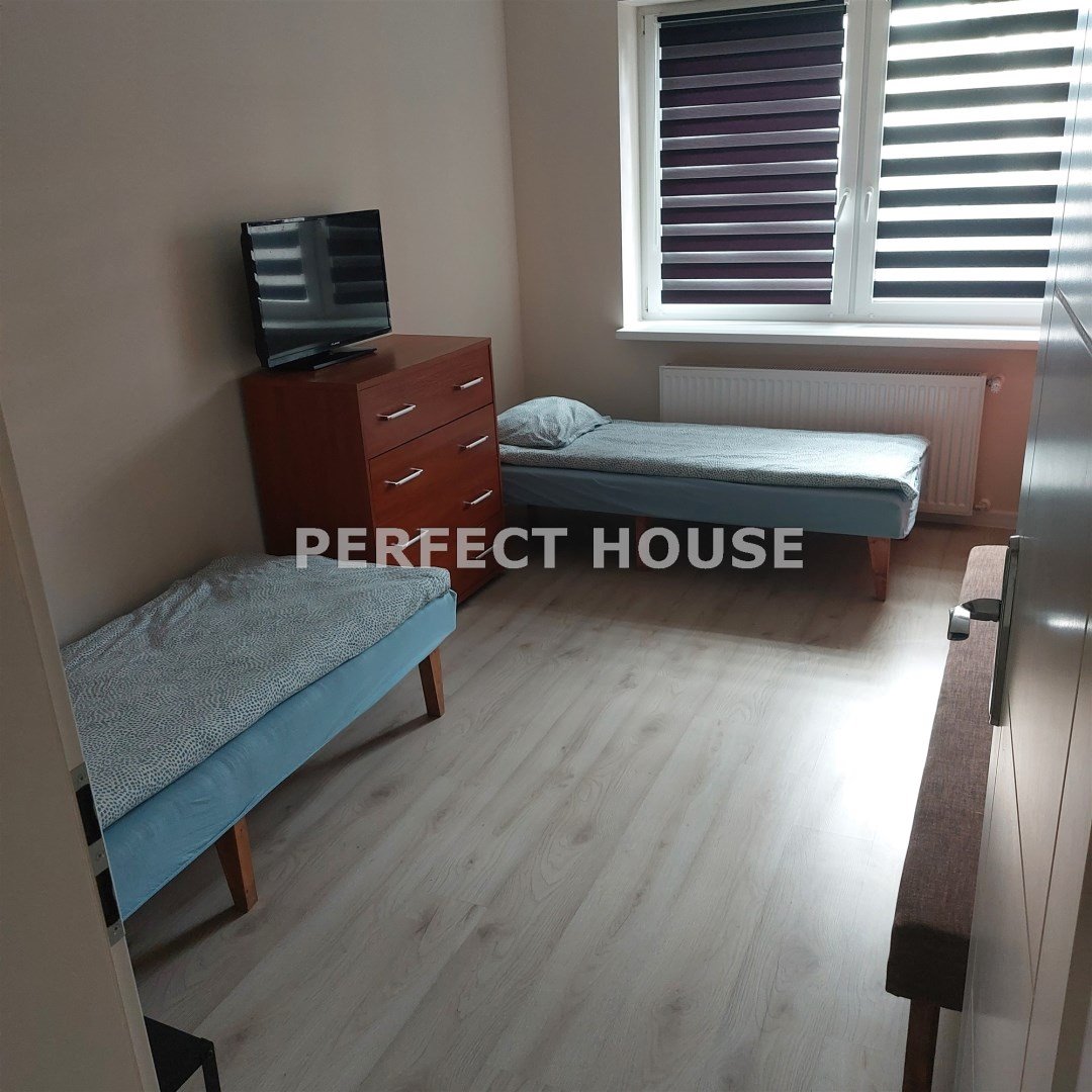 Zapraszam do domu z wynajętym biznesem i garażem w Tulcach Tulce  157m2 Foto 1