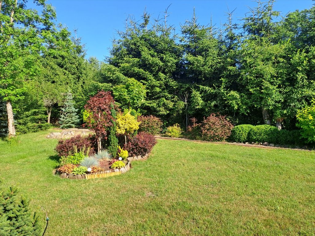 Urokliwy dom 160 m2 w Lipiu z tarasem i kominkiem Lipie  160m2 Foto 1