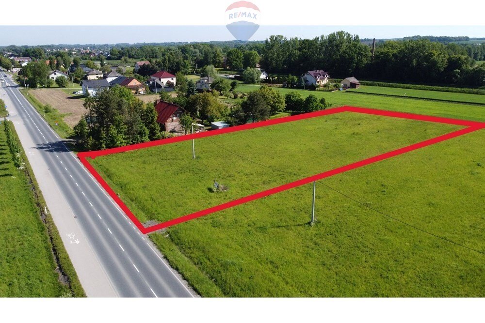 Działka usługowa w Bielanach 5 499 m² z wjazdem asfaltowym Bielany  5 499m2 Foto 1