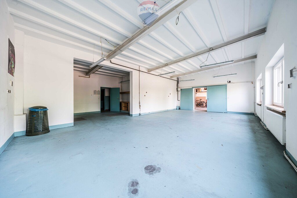 Lokal użytkowy na wynajem Przeźmierowo, Dolina  90m2 Foto 1