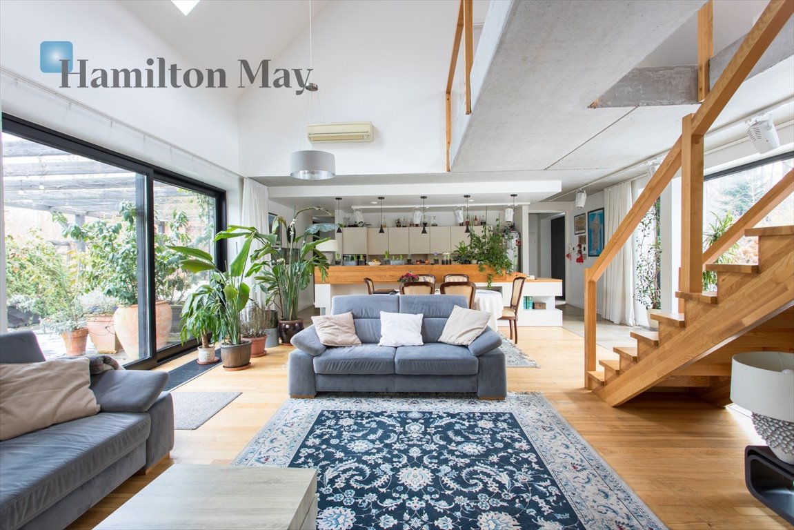 Przestronny dom z panoramicznymi oknami i lasem Natura 2000 Chwałowice, Chwałowice, Główna  323m2 Foto 1