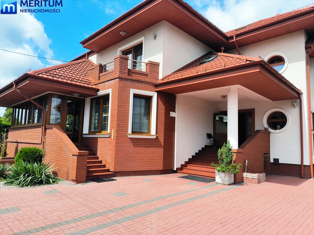 Przestronny dom z oranżerią i garażem w Żyrardowie Żyrardów  280m2 Foto 1