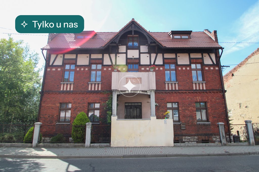 Duży dom z potencjałem inwestycyjnym, 8 lokali, Radzionków Radzionków  290m2 Foto 1