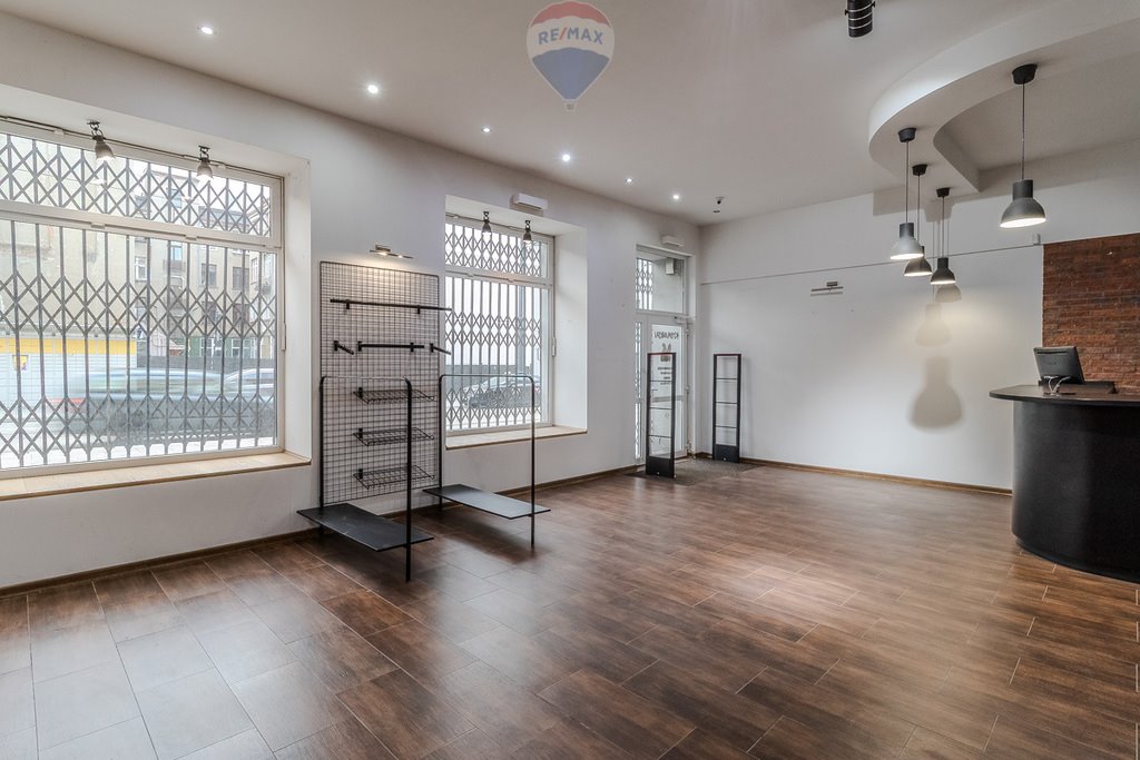 Lokal użytkowy na wynajem Łódź, Śródmieście, Nowomiejska  145m2 Foto 1