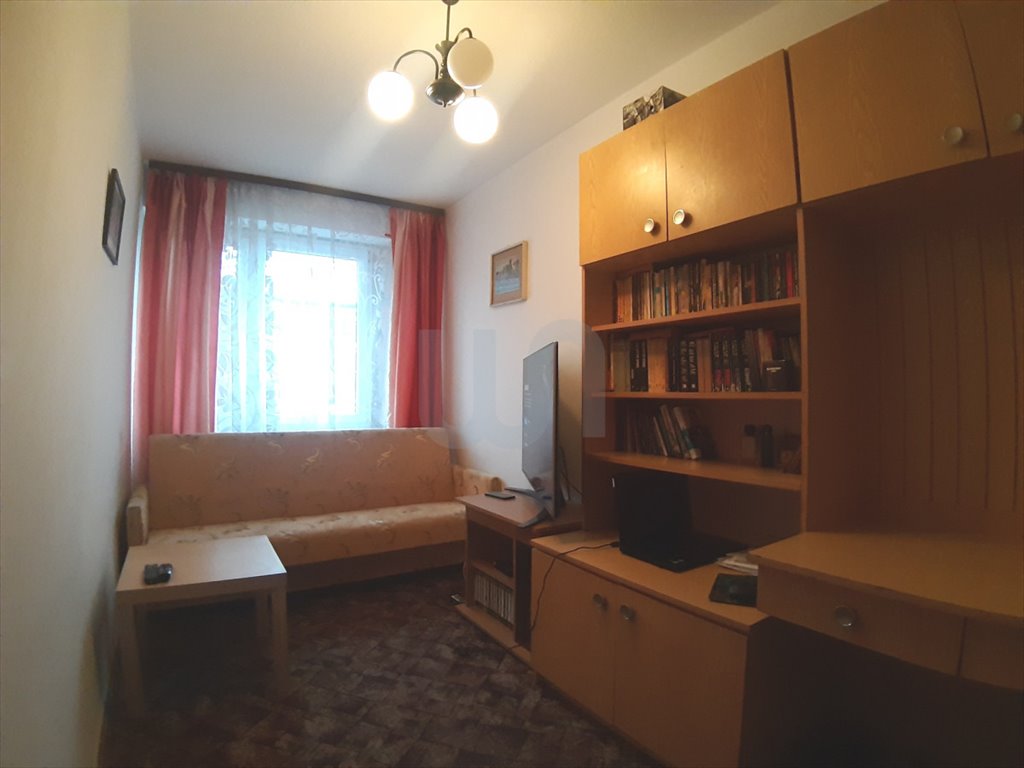 Mieszkanie czteropokojowe  na sprzedaż Radomsko, Piastowska  58m2 Foto 4