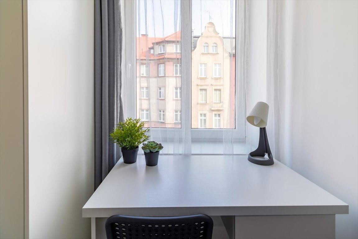 Pokój na wynajem Zabrze, Centrum  10m2 Foto 3
