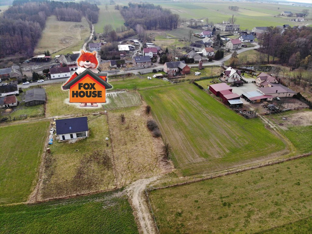 Działka budowlana 1352 m² z mediami, blisko A4, Osła Osła  1 352m2 Foto 1