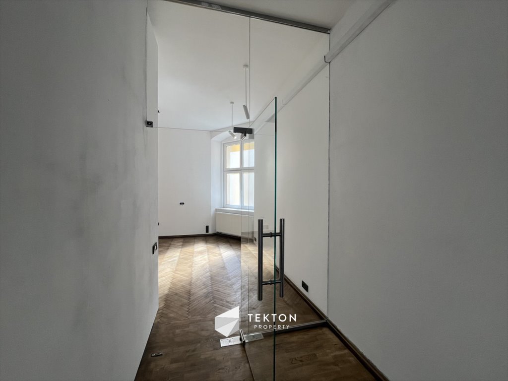 Mieszkanie trzypokojowe na sprzedaż Poznań, Stare Miasto, Franciszka Ratajczaka  81m2 Foto 1