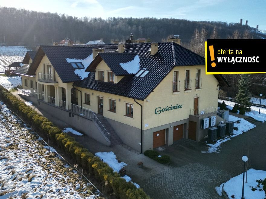 Hotel z gastronomią i mieszkaniami w Chęcinach (1223 m²) Chęciny, Stanisława Branickiego  1 583m2 Foto 1