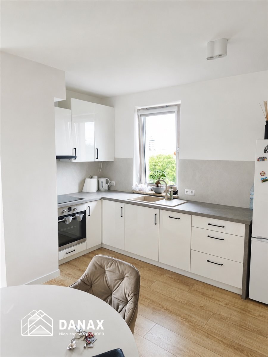 Zapraszam do mieszkania 41 m² z 2 balkonami i panoramicznym widokiem Kraków, Podgórze, Płaszów, Myśliwska  41m2 Foto 1