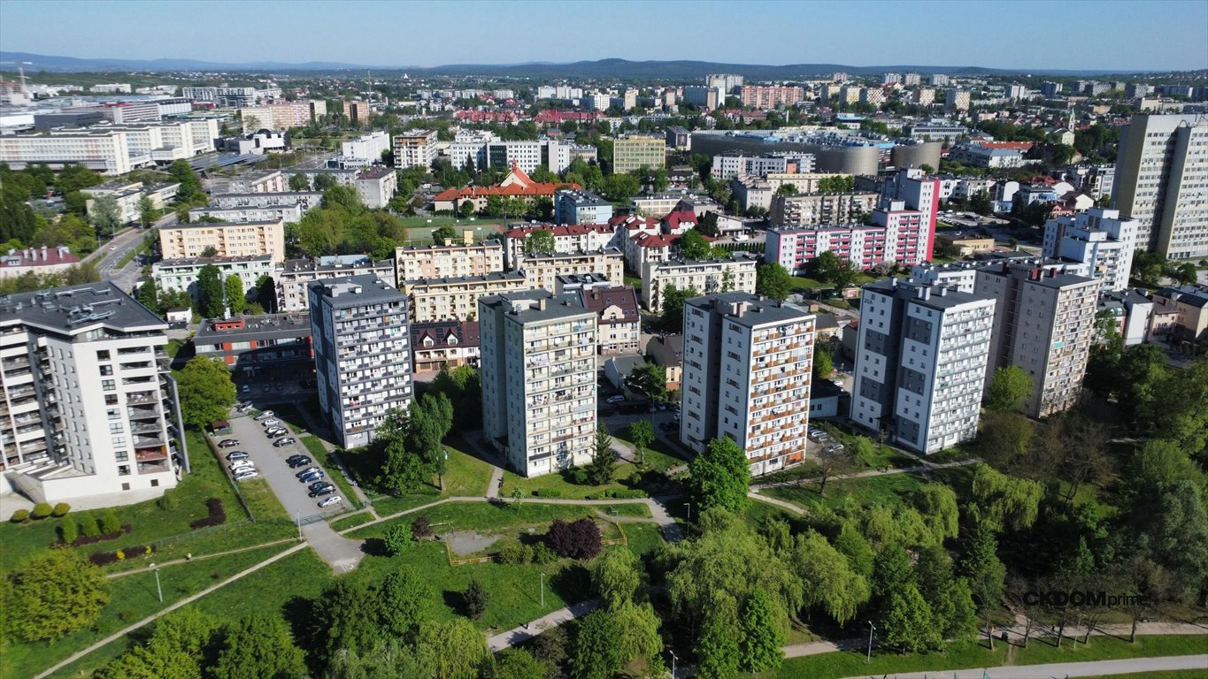Na sprzedaż nowoczesne 2-pokojowe mieszkanie 44,7 m² w Kielcach Kielce  45m2 Foto 1