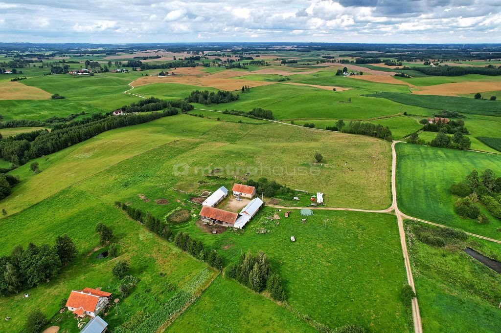 Gospodarstwo na Mazurach z domem i 17 ha ziemi Lakiele  150m2 Foto 1