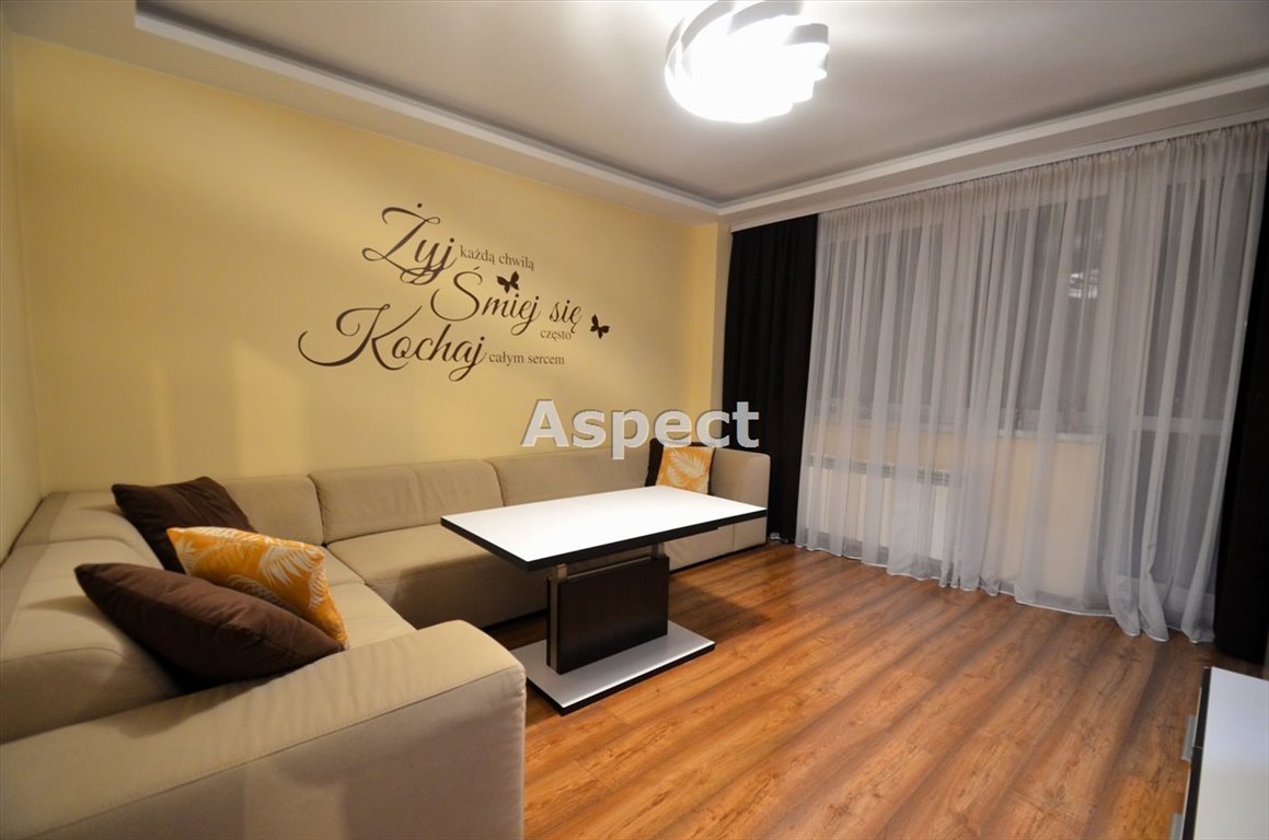 Mieszkanie trzypokojowe na sprzedaż Piekary Śląskie, Kamień  54m2 Foto 1