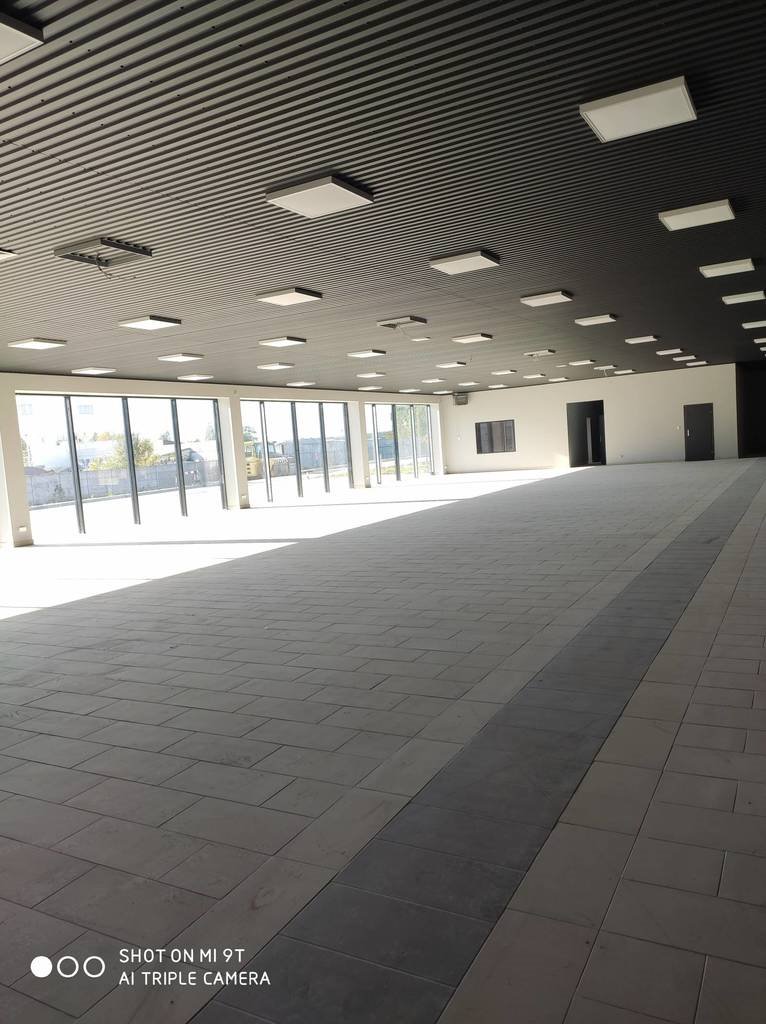 Lokal użytkowy na wynajem Tomaszów Lubelski, Robotnicza  1 300m2 Foto 3