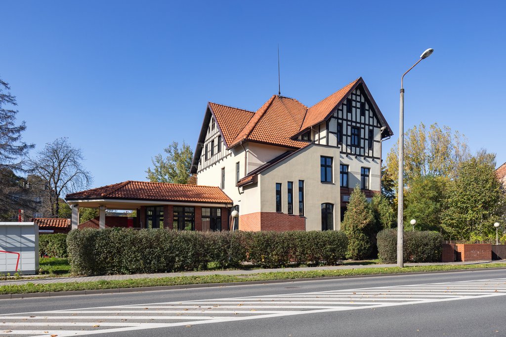 Lokal użytkowy 700 m² w Rudzie Śląskiej - zapraszam Ruda Śląska, 1 Maja 219  699m2 Foto 1
