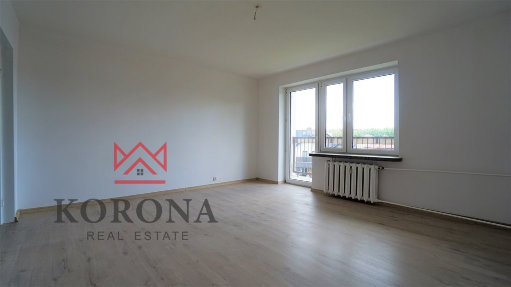 Mieszkanie trzypokojowe na sprzedaż Szepietowo, kard. Stefana Wyszyńskiego  63m2 Foto 1