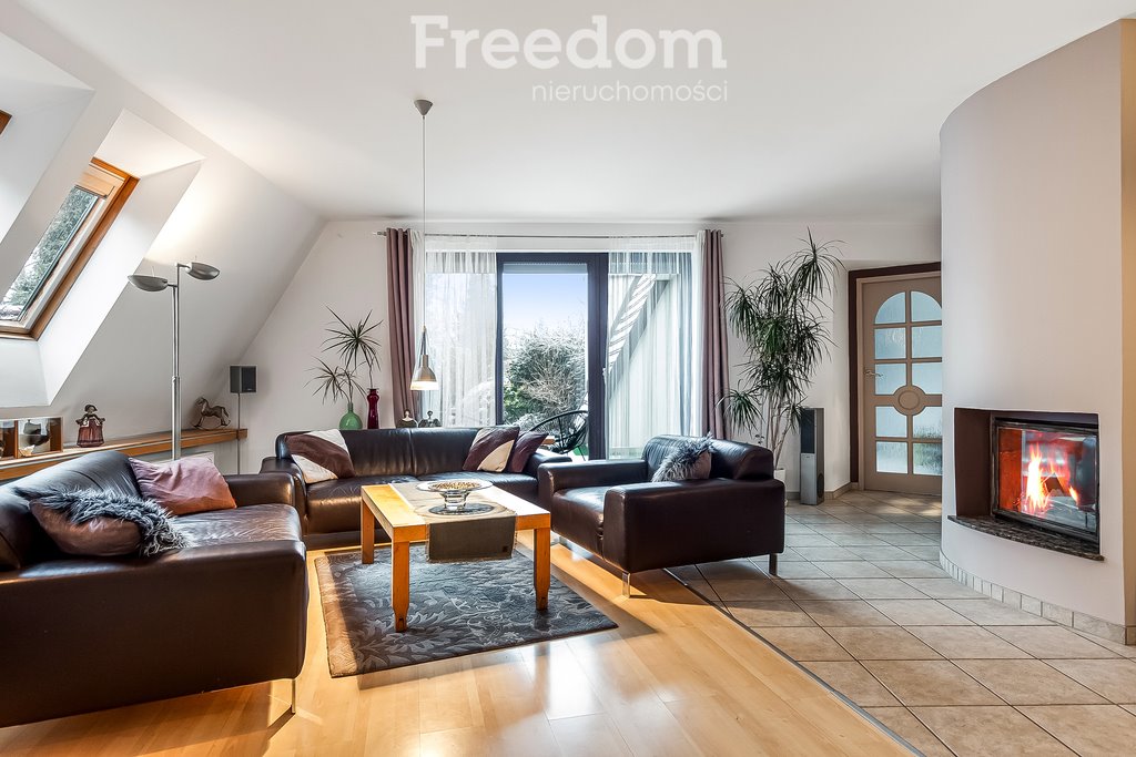 Dom na sprzedaż Pyskowice, Czereśniowa  200m2 Foto 1