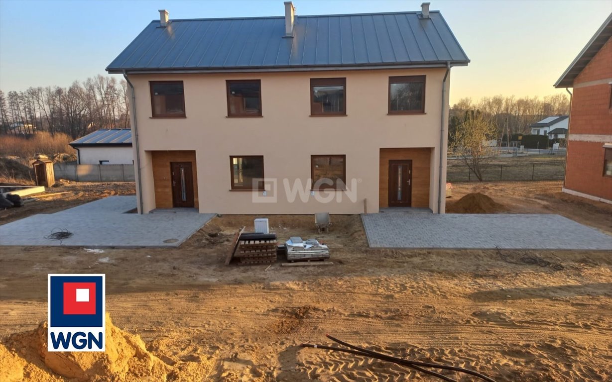 Nowoczesny bliźniak 90 m² z ogródkiem i parkingiem zapraszam Gaszyn, Gaszyn  90m2 Foto 1