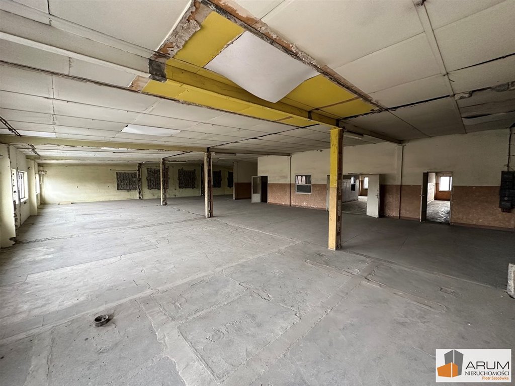 Magazyn 2130 m² z placem TIR w Dźbowie, zapraszam Częstochowa, Dźbów  2 130m2 Foto 1