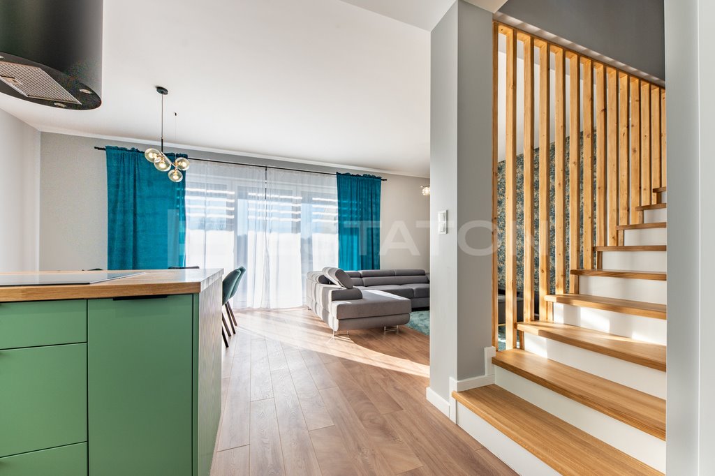 Nowoczesny dom 130 m2 z 5 sypialniami, pełne wyposażenie Tajęcina  130m2 Foto 1