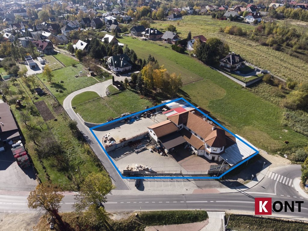 Myślenice, 1200 m², działka 24 ar, funkcjonalny obiekt Myślenice  1 200m2 Foto 1