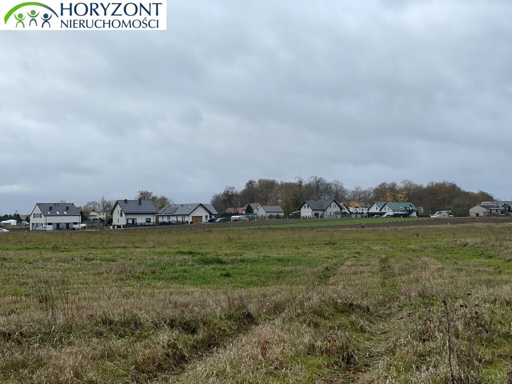 Działka pod zabudowę 1504 m² w Tokarach – blisko natury Tokary  1 504m2 Foto 1