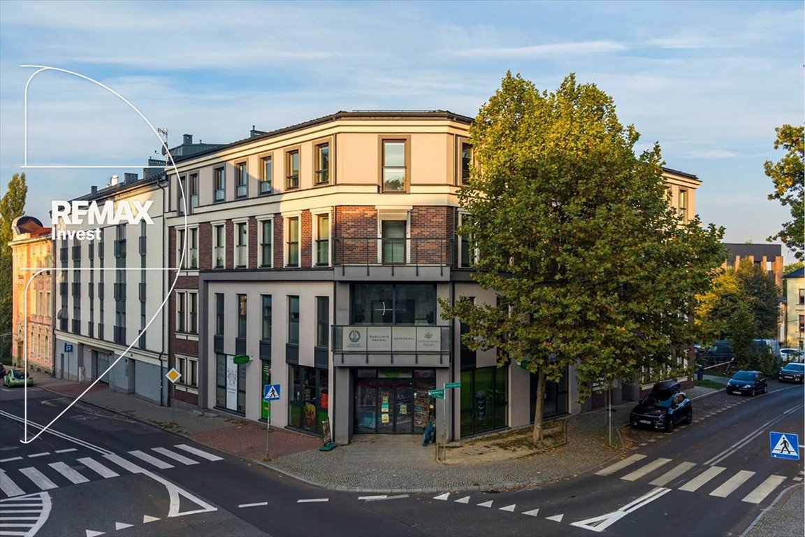 Kameralny lokal 15 m² w centrum Cieszyna (idealny na gabinet) Cieszyn, Andrzeja Szewczyka 1  15m2 Foto 1