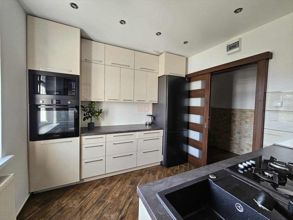 Na sprzedaż 29,7 m² w spokojnej Oleśnicy z piwnicą Oleśnica, Kazimierza Wielkego  30m2 Foto 1