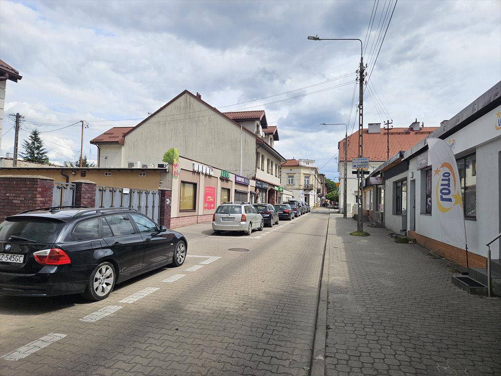 Lokal użytkowy na wynajem Błonie, Centrum  260m2 Foto 1