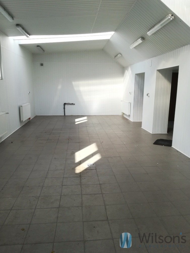 Lokal użytkowy na wynajem Janki  140m2 Foto 1