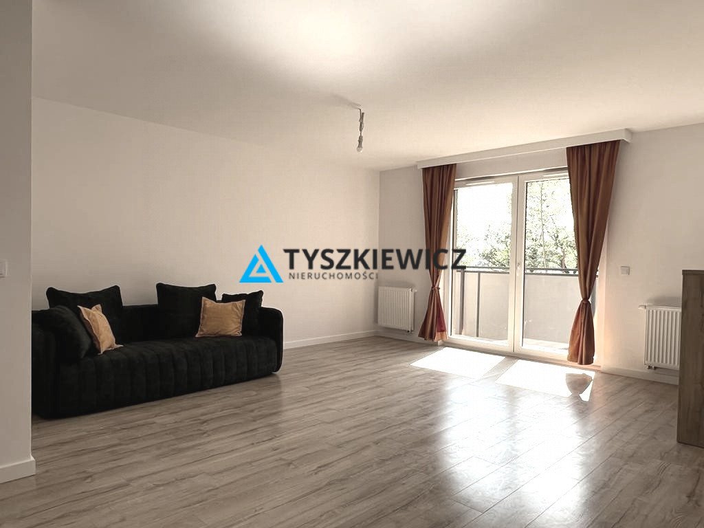 Mieszkanie trzypokojowe na sprzedaż Gdańsk, Letnica, Letnicka  74m2 Foto 1